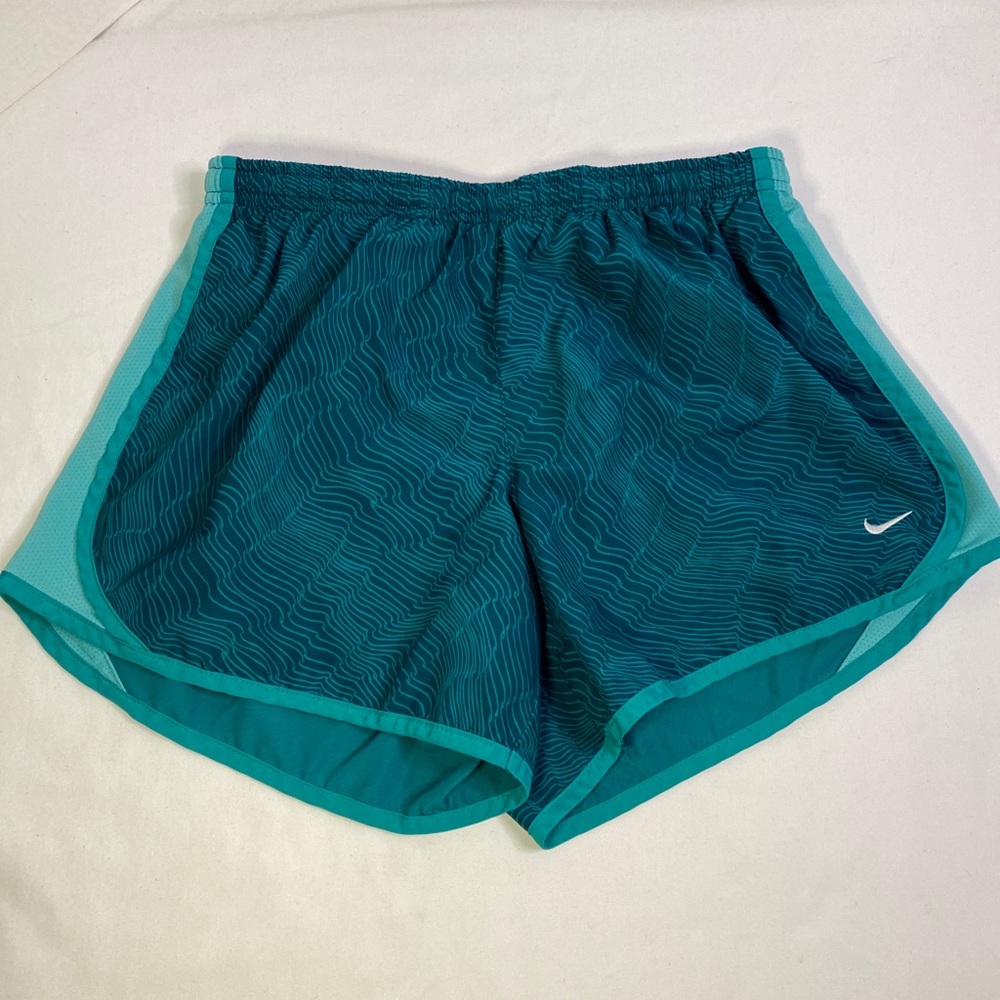 Nike Womens Size XL Dri Fit Lined Athletic Running Shorts Swoosh Green